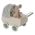 MAILEG BABAKOCSI EGEREKNEK BÉBI EGÉRKÉVEL, MENTA