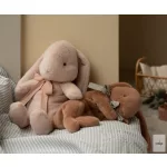 MAILEG ALVÓ PLÜSS NYÚL, BARNA 