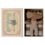 MAILEG SLEEPY WAKEY BABY EGÉR GYUFÁSDOBOZBAN, RÓZSASZÍN