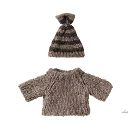   MAILEG RUHA NAGYTESTVÉR EGÉRFIÚ - KÖTÖTT PULÓVER ÉS SAPKA
