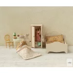 MAILEG EGÉR HERCEGNŐ, NAGY TESTVÉR