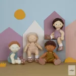 OLLIELLA DINKUM NAGY JÁTÉKBABA, BUTTON