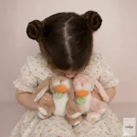 OLLIELLA NYUSZI PLÜSS JÁTÉK, Binky Bunny - Dot 2026 - LIMITÁLT